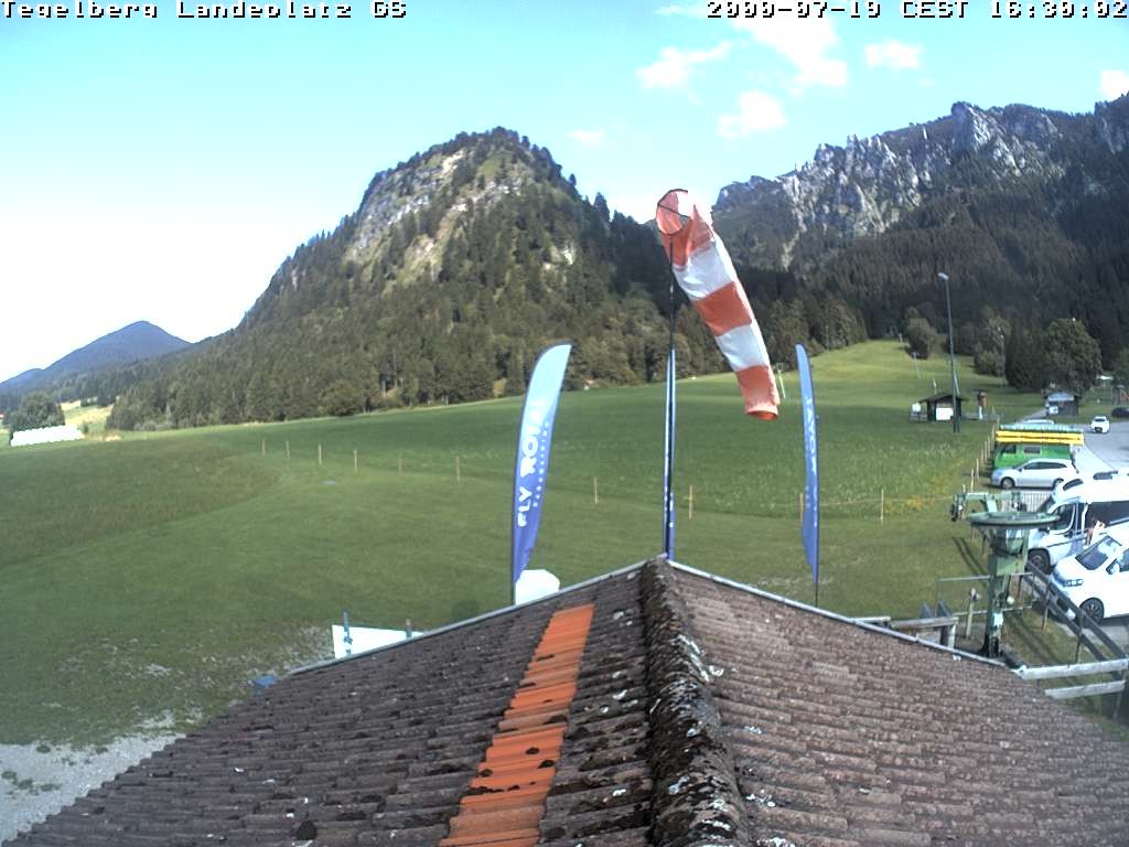 Archiv Foto Webcam Schwangau: Landeplatz am Tegelberg
