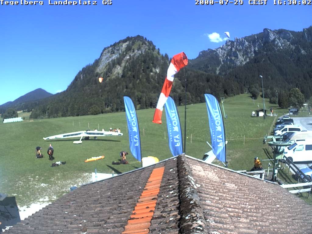Archiv Foto Webcam Schwangau: Landeplatz am Tegelberg