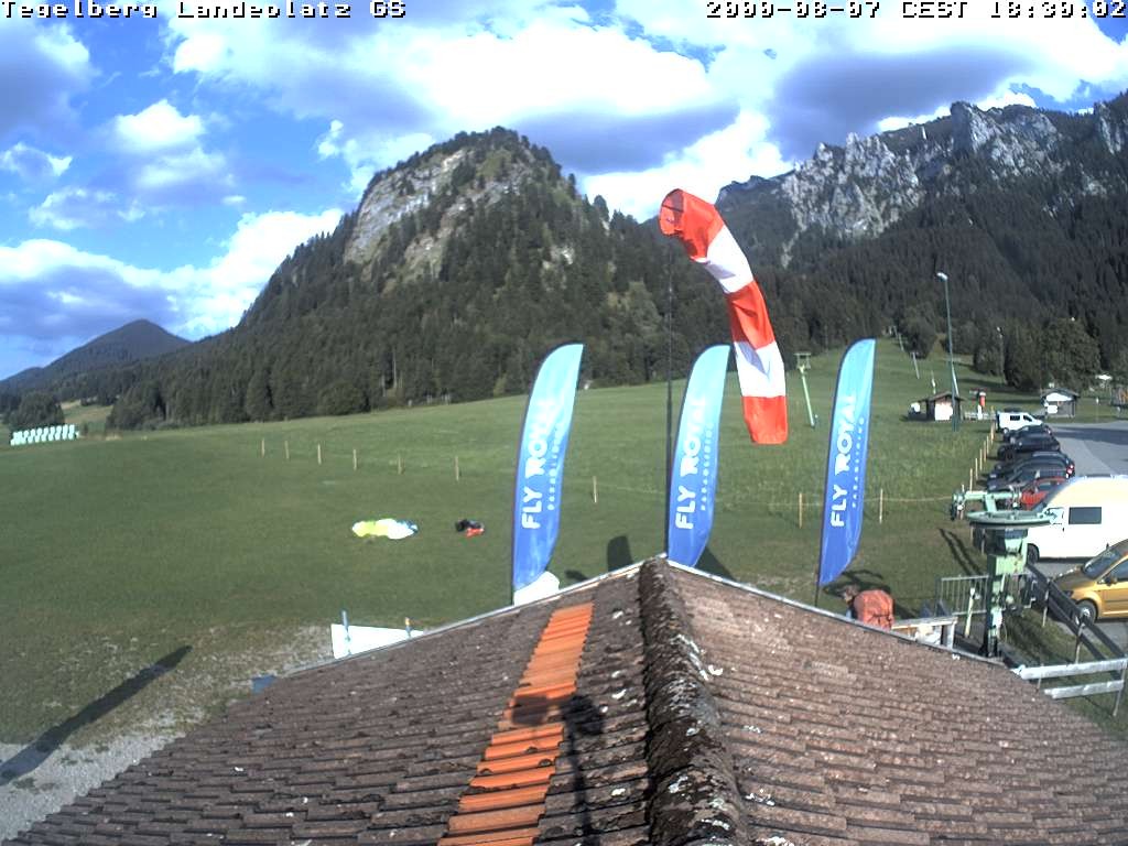 Archiv Foto Webcam Schwangau: Landeplatz am Tegelberg
