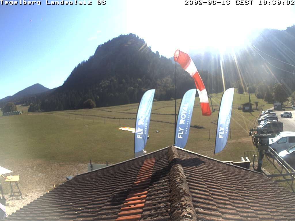 Archived image Webcam Tegelberg - Landing place