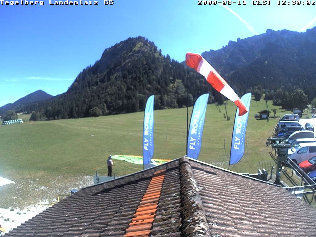 Archiv Foto Webcam Schwangau: Landeplatz am Tegelberg