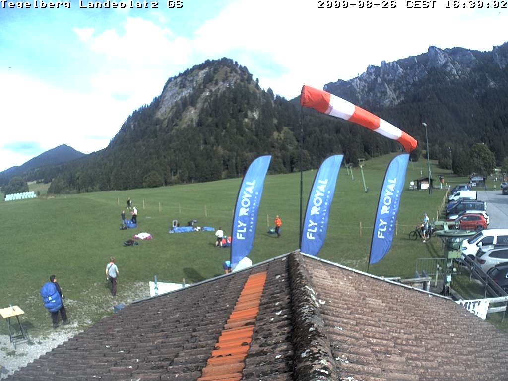 Archiv Foto Webcam Schwangau: Landeplatz am Tegelberg