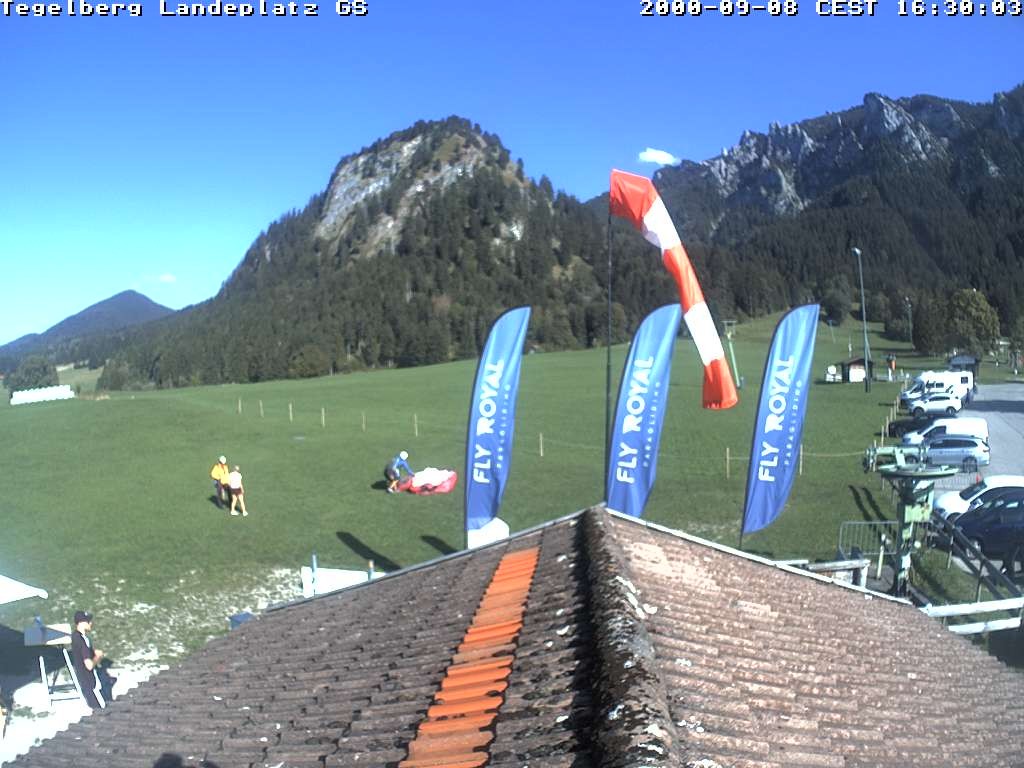 Archived image Webcam Tegelberg - Landing place