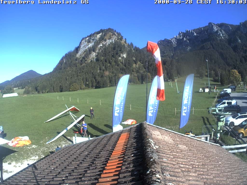 Archived image Webcam Tegelberg - Landing place