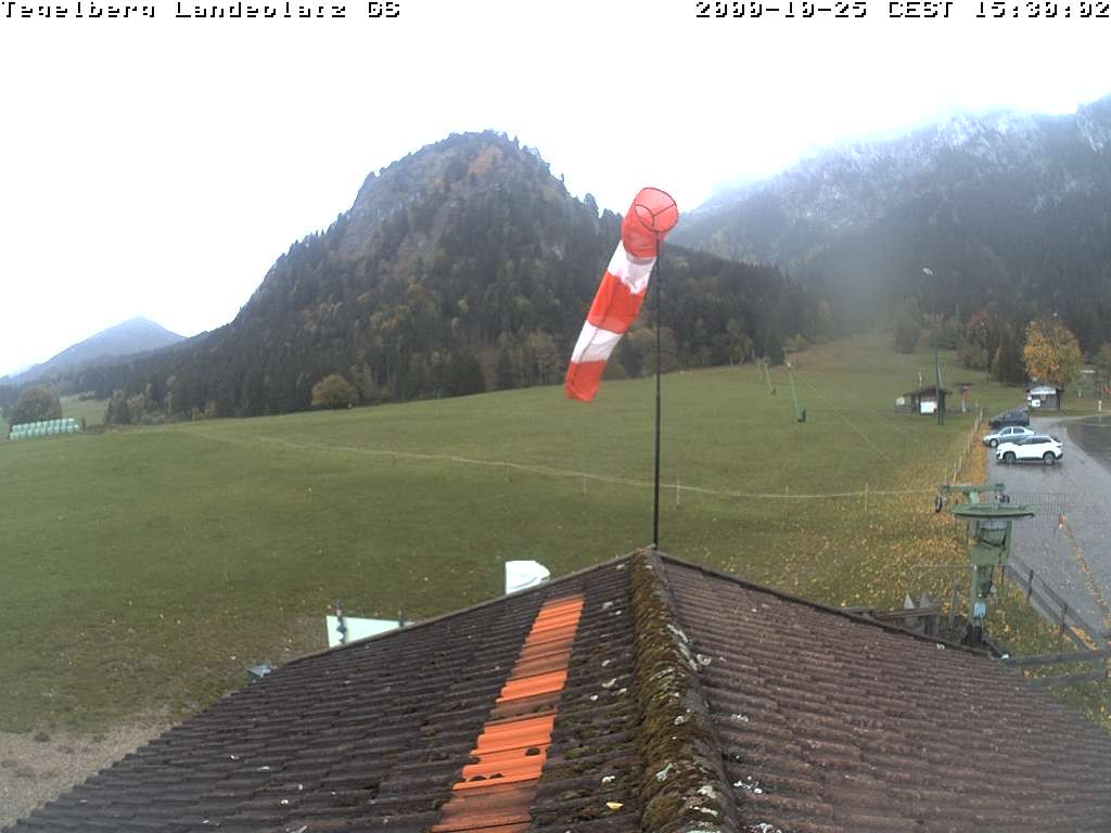 Archived image Webcam Tegelberg - Landing place