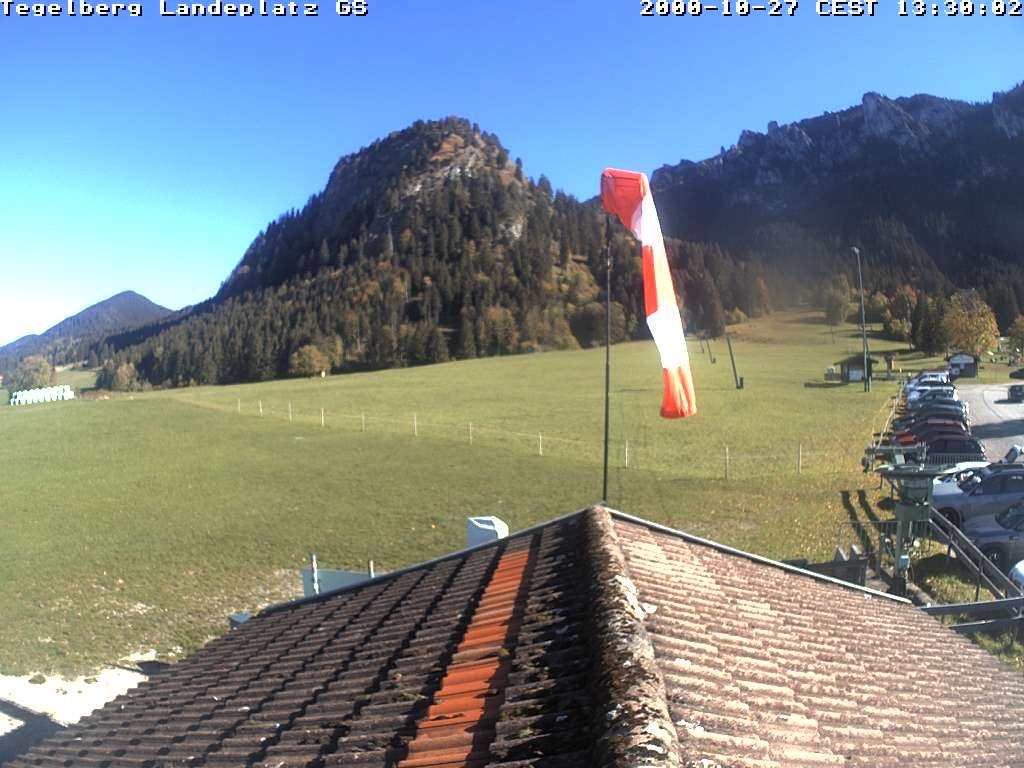 Archived image Webcam Tegelberg - Landing place