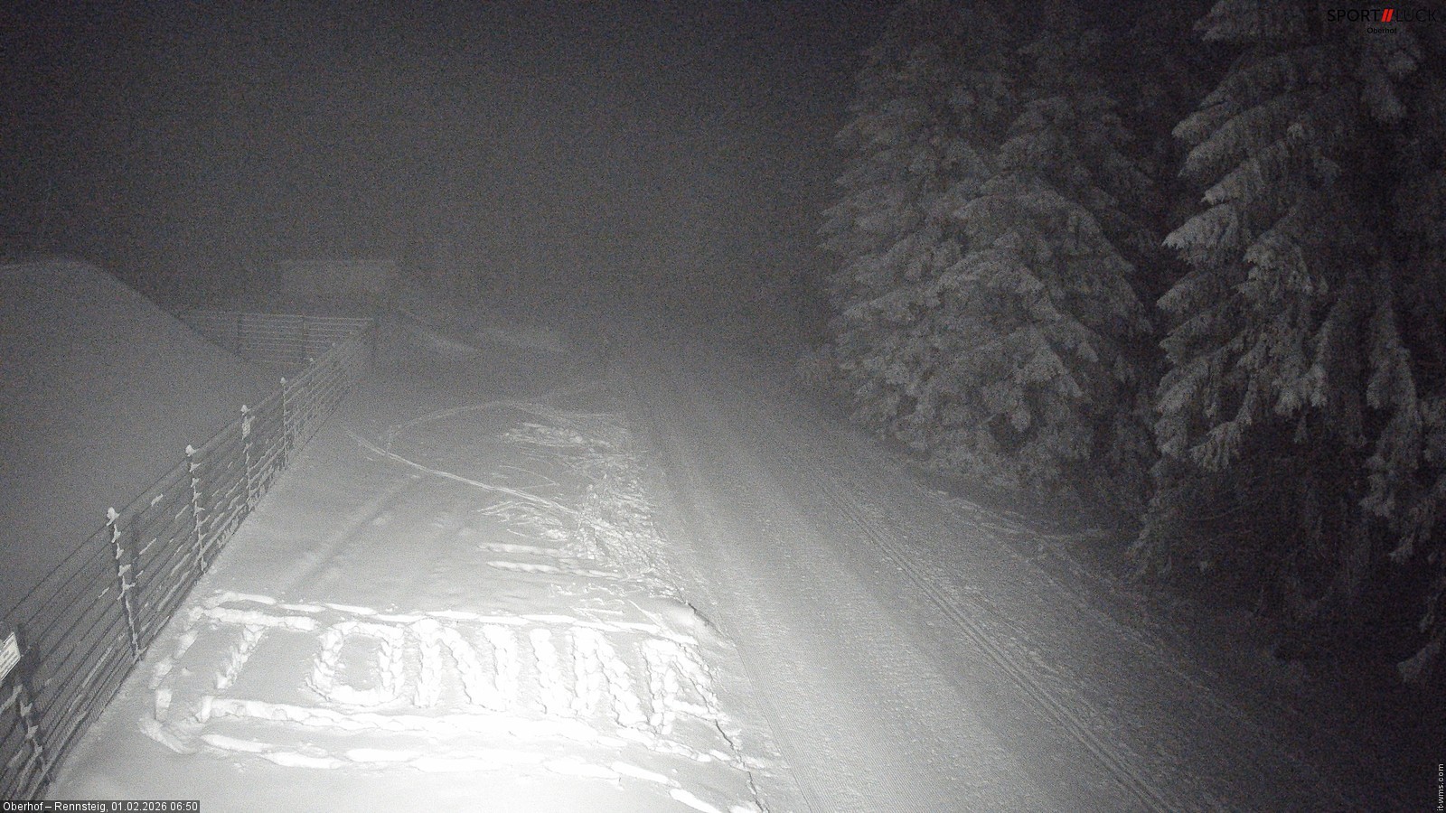 Archiv Foto Webcam Stein 16 am Wanderweg Rennsteig