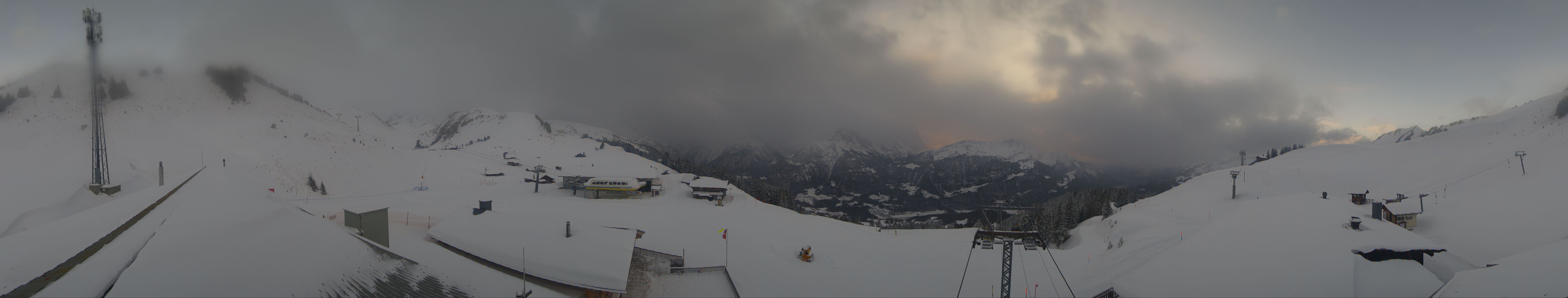 Archiv Foto Webcam Panoramacam Meiringen Hasliberg Mittelstation Käserstatt