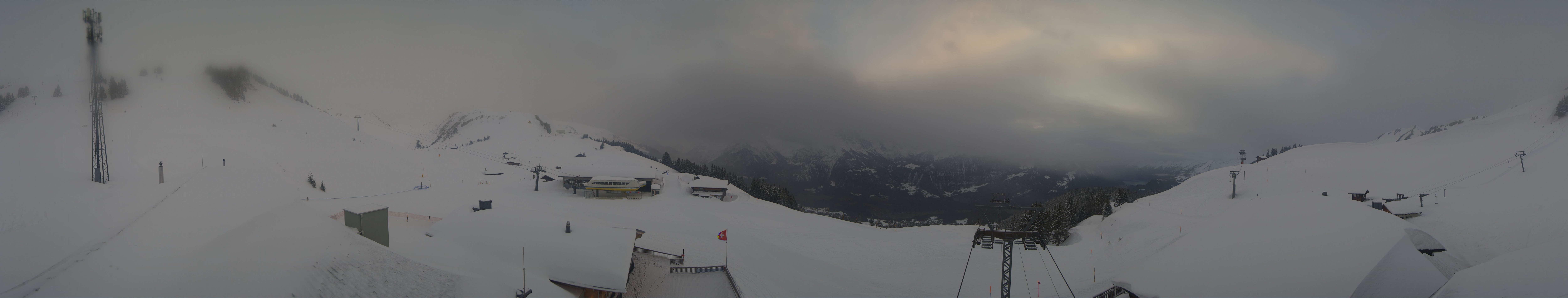 Archiv Foto Webcam Panoramacam Meiringen Hasliberg Mittelstation Käserstatt