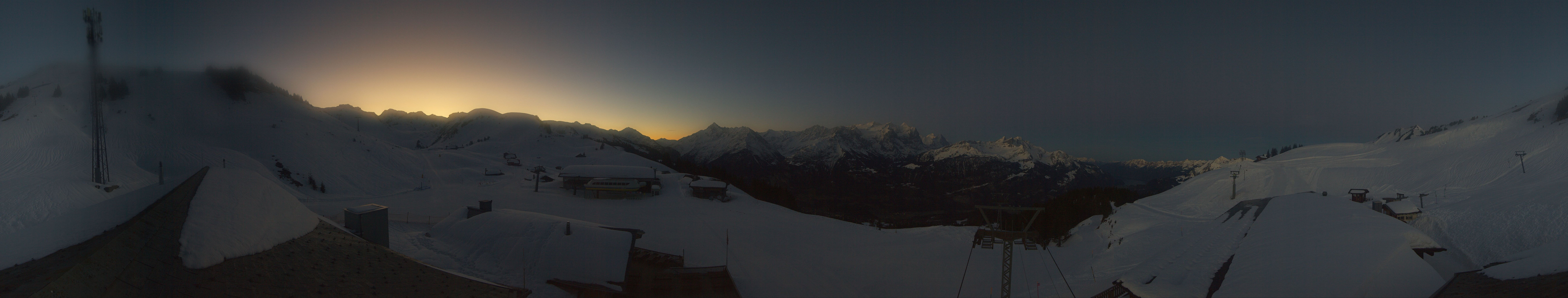 Archived image Webcam Roundshot Meiringen Hasliberg Mid-Station Kaeserstatt