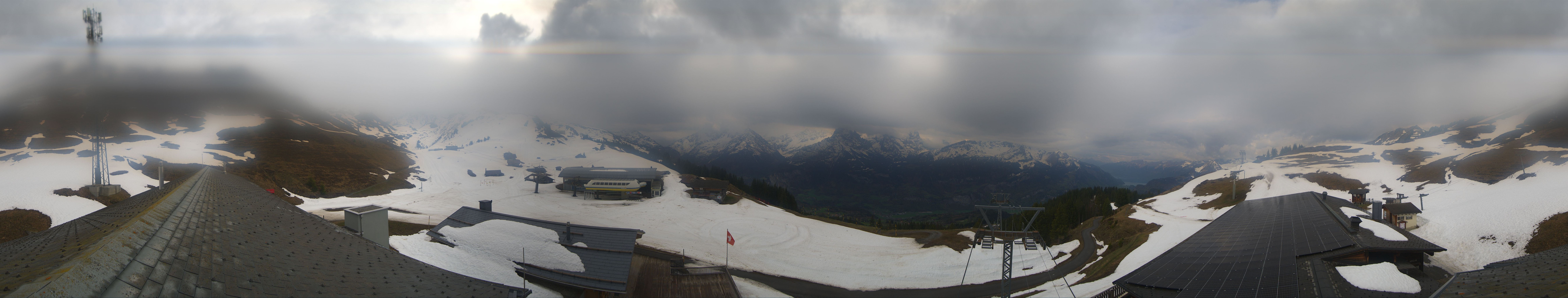 Archived image Webcam Roundshot Meiringen Hasliberg Mid-Station Kaeserstatt