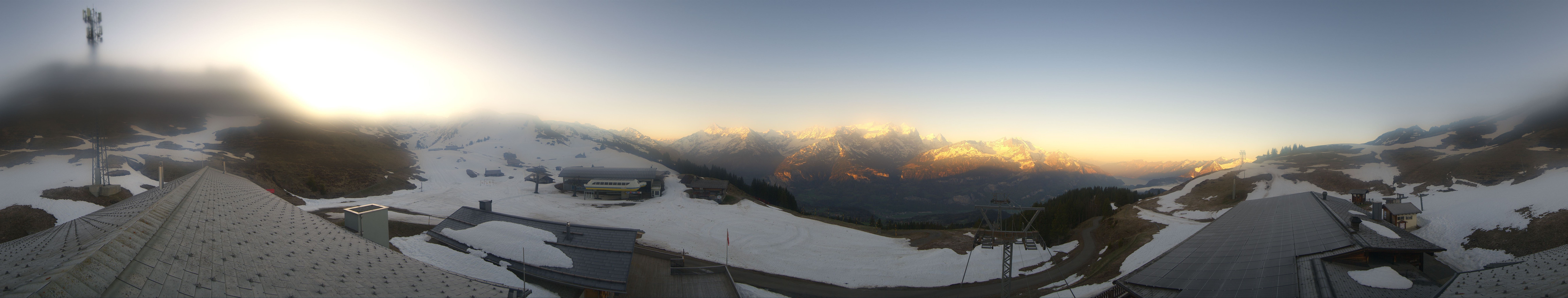 Archiv Foto Webcam Panoramacam Meiringen Hasliberg Mittelstation Käserstatt