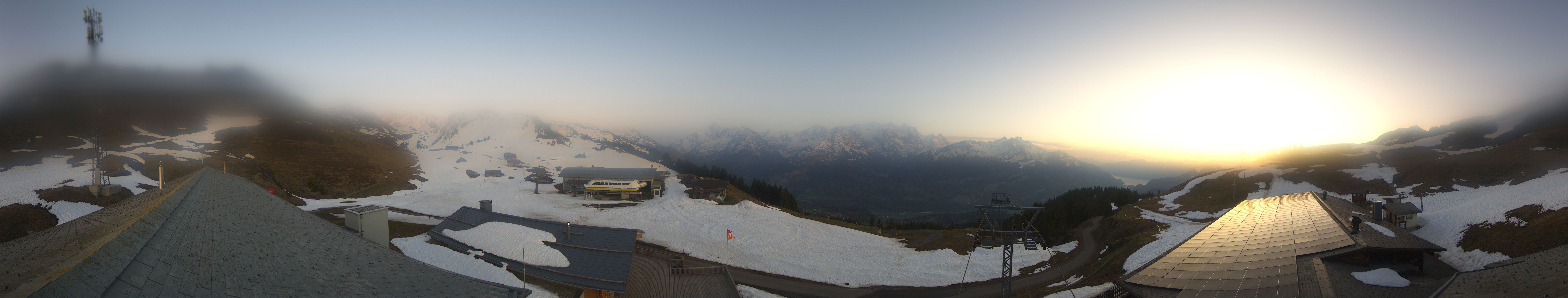 Archiv Foto Webcam Panoramacam Meiringen Hasliberg Mittelstation Käserstatt