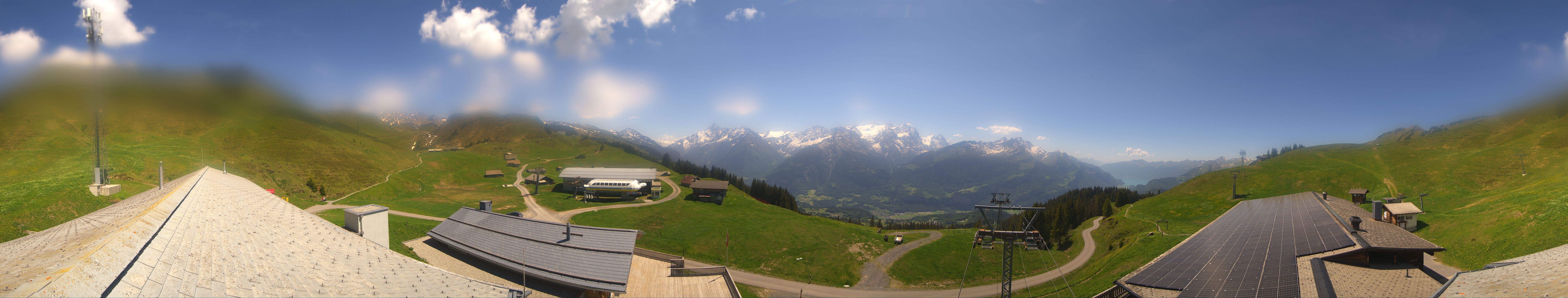 Archived image Webcam Roundshot Meiringen Hasliberg Mid-Station Kaeserstatt