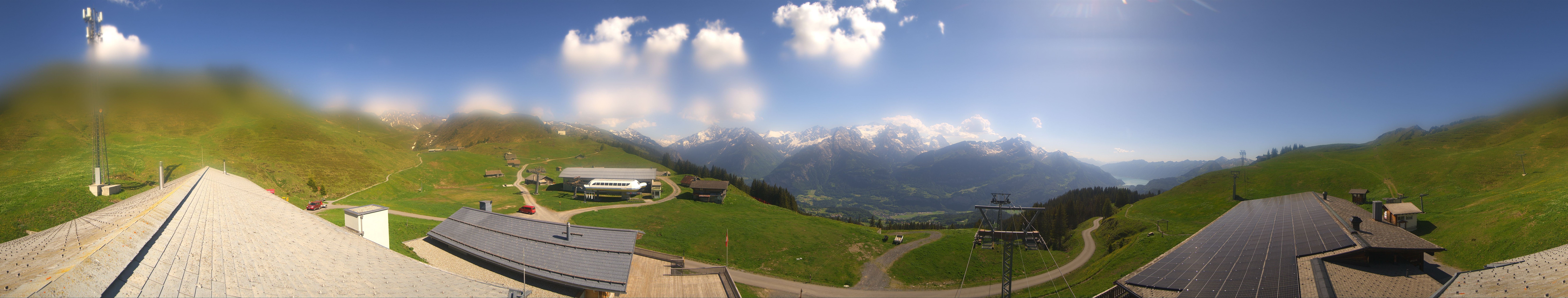 Archived image Webcam Roundshot Meiringen Hasliberg Mid-Station Kaeserstatt