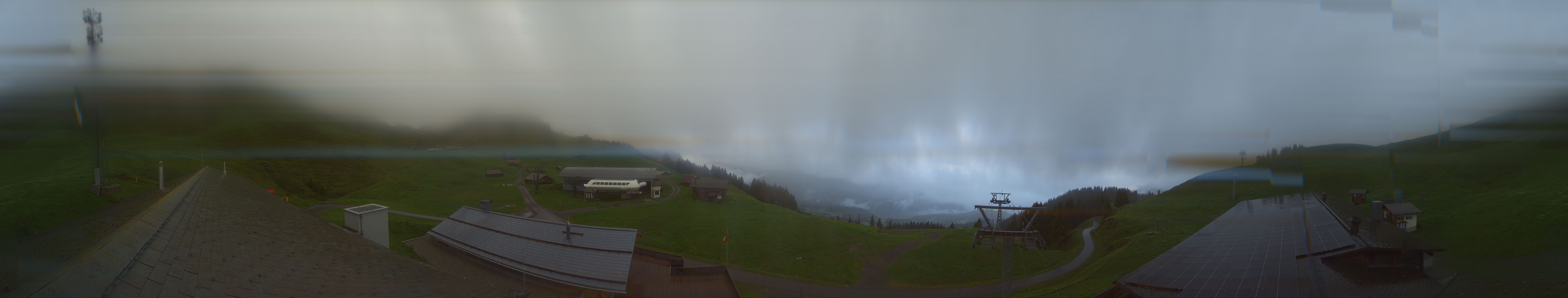 Archiv Foto Webcam Panoramacam Meiringen Hasliberg Mittelstation Käserstatt
