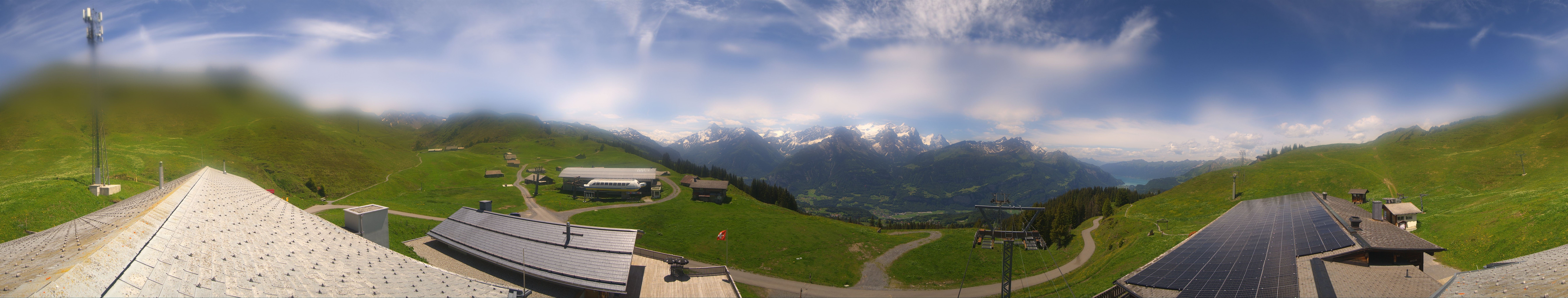 Archiv Foto Webcam Panoramacam Meiringen Hasliberg Mittelstation Käserstatt