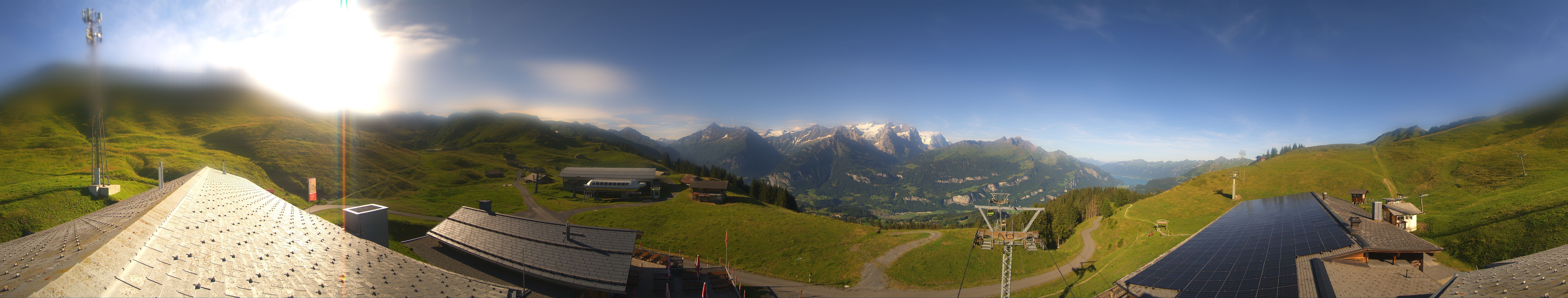 Archived image Webcam Roundshot Meiringen Hasliberg Mid-Station Kaeserstatt