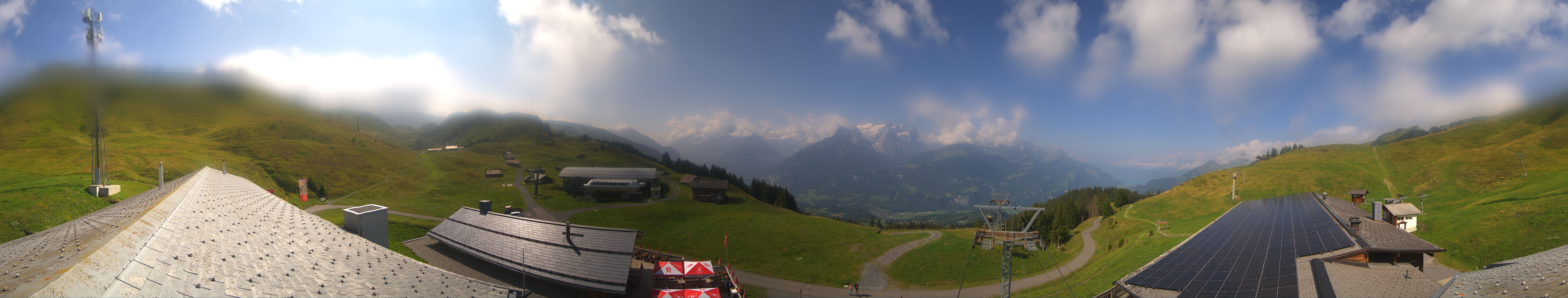 Archived image Webcam Roundshot Meiringen Hasliberg Mid-Station Kaeserstatt