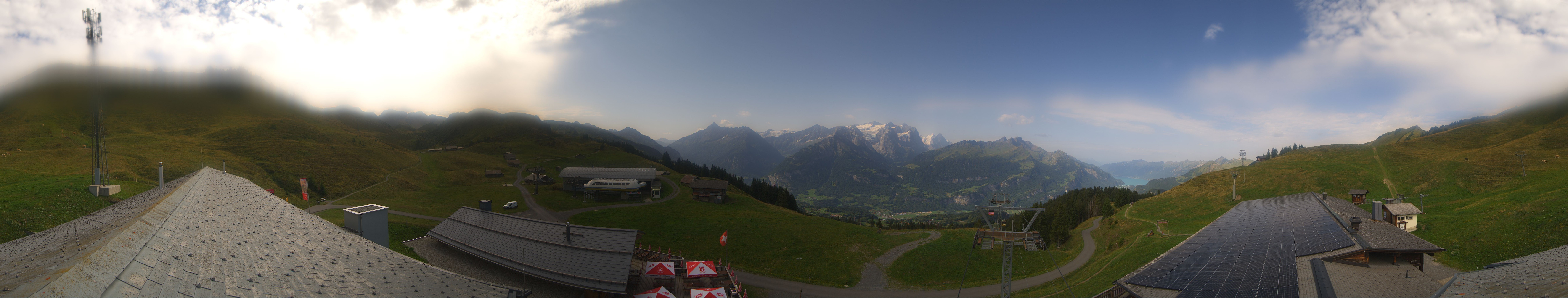 Archived image Webcam Roundshot Meiringen Hasliberg Mid-Station Kaeserstatt