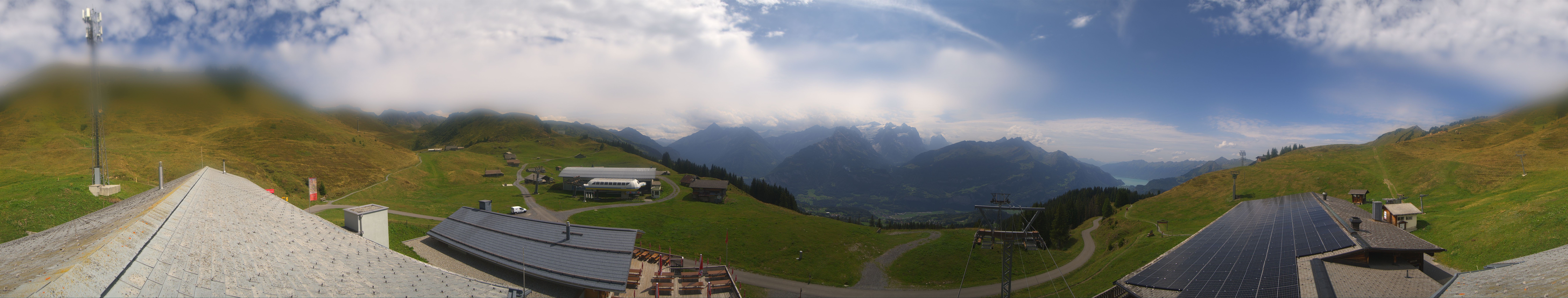 Archiv Foto Webcam Panoramacam Meiringen Hasliberg Mittelstation Käserstatt