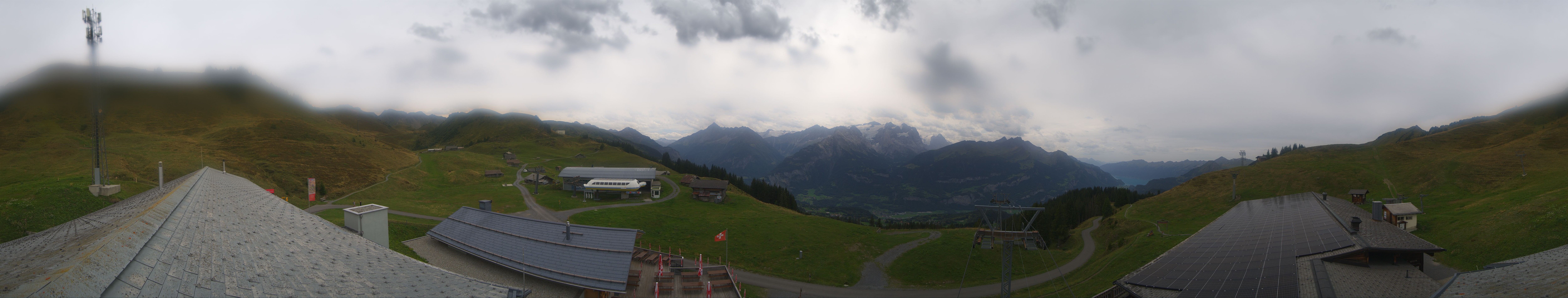 Archiv Foto Webcam Panoramacam Meiringen Hasliberg Mittelstation Käserstatt