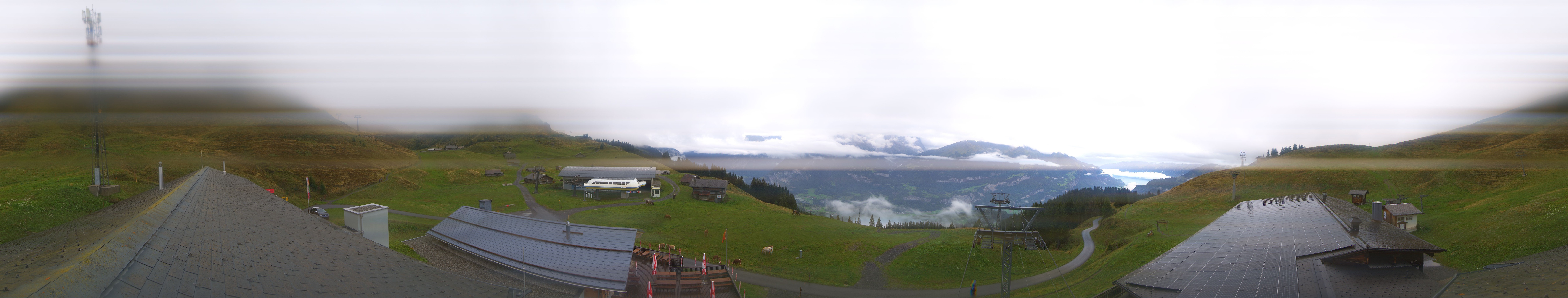Archived image Webcam Roundshot Meiringen Hasliberg Mid-Station Kaeserstatt