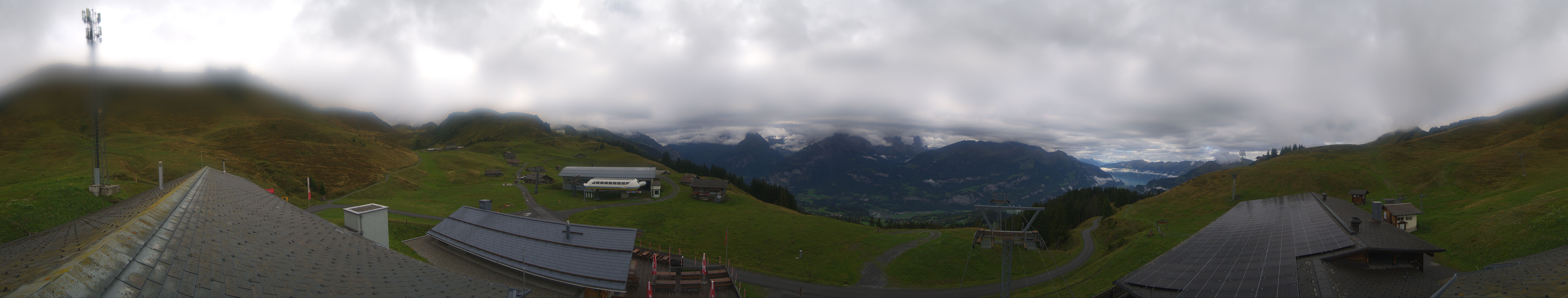 Archived image Webcam Roundshot Meiringen Hasliberg Mid-Station Kaeserstatt