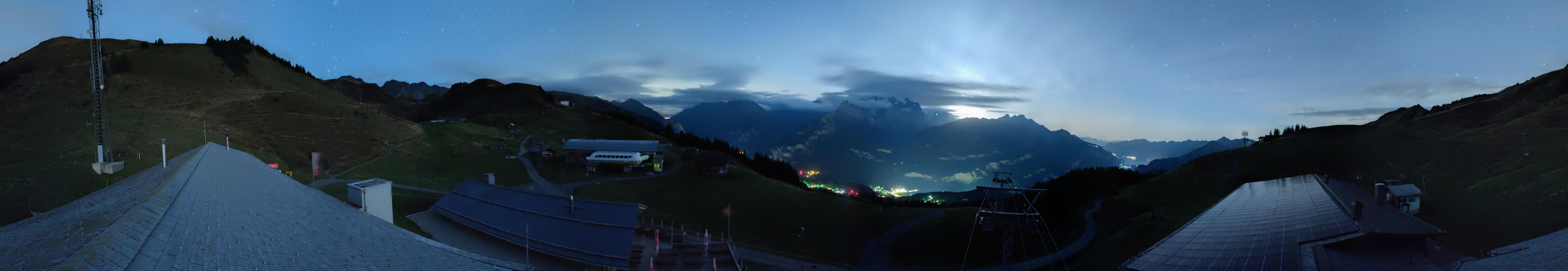 Archived image Webcam Roundshot Meiringen Hasliberg Mid-Station Kaeserstatt