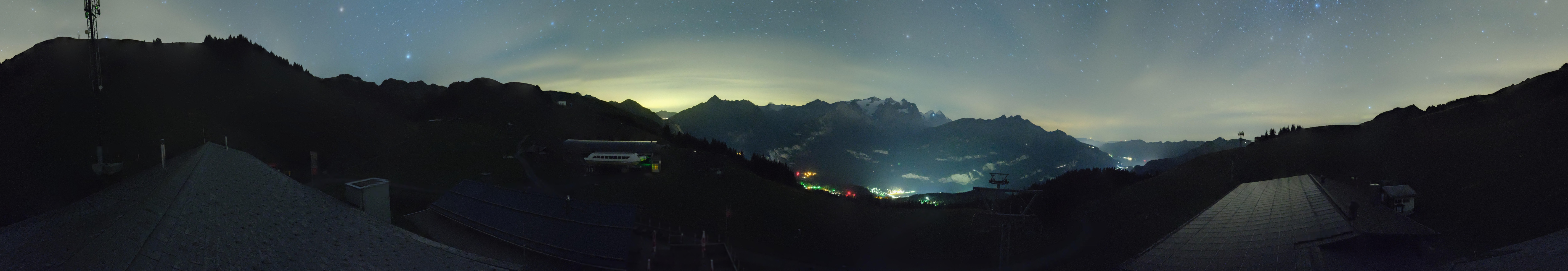 Archived image Webcam Roundshot Meiringen Hasliberg Mid-Station Kaeserstatt