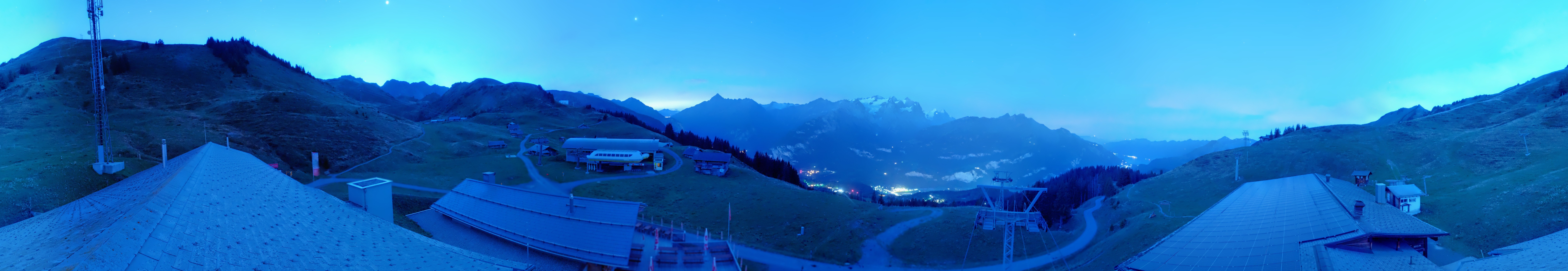 Archived image Webcam Roundshot Meiringen Hasliberg Mid-Station Kaeserstatt