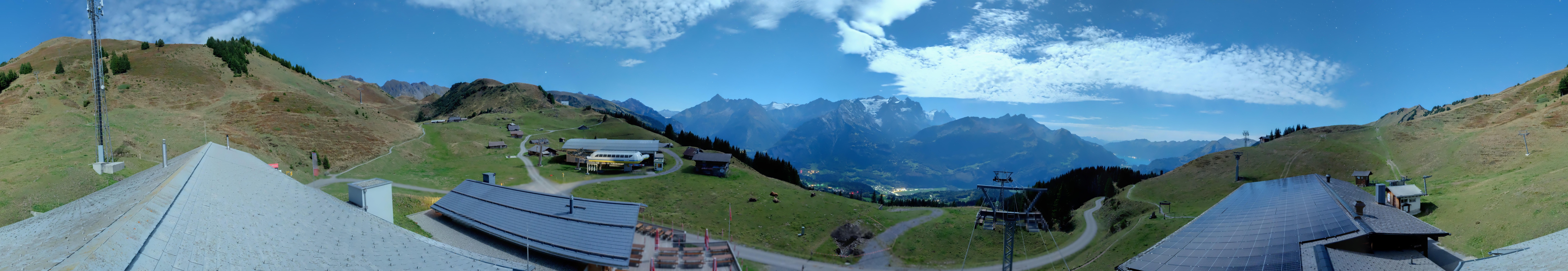 Archived image Webcam Roundshot Meiringen Hasliberg Mid-Station Kaeserstatt