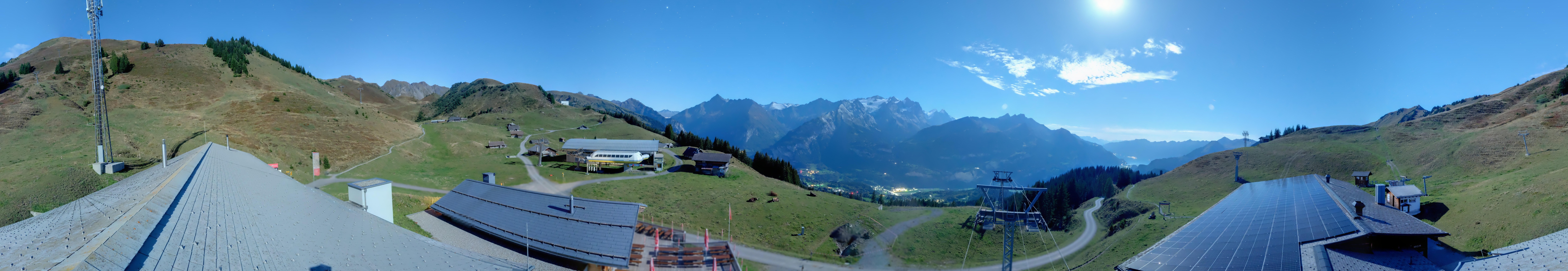 Archived image Webcam Roundshot Meiringen Hasliberg Mid-Station Kaeserstatt