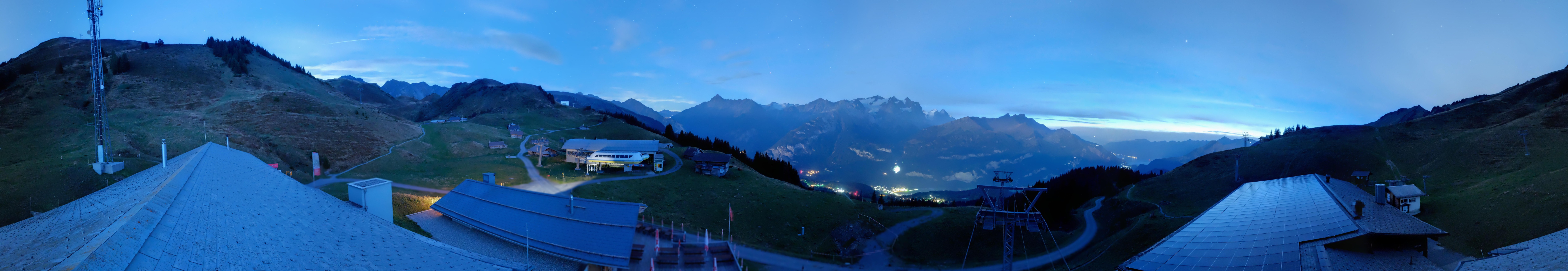 Archived image Webcam Roundshot Meiringen Hasliberg Mid-Station Kaeserstatt