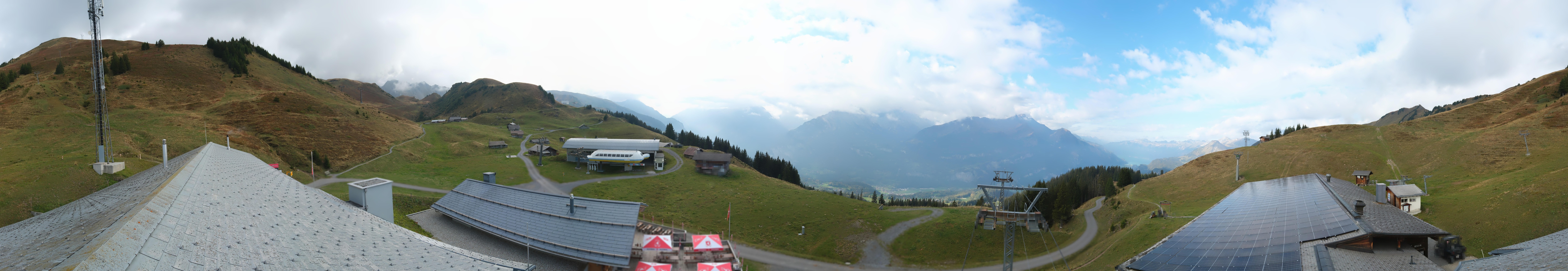 Archived image Webcam Roundshot Meiringen Hasliberg Mid-Station Kaeserstatt
