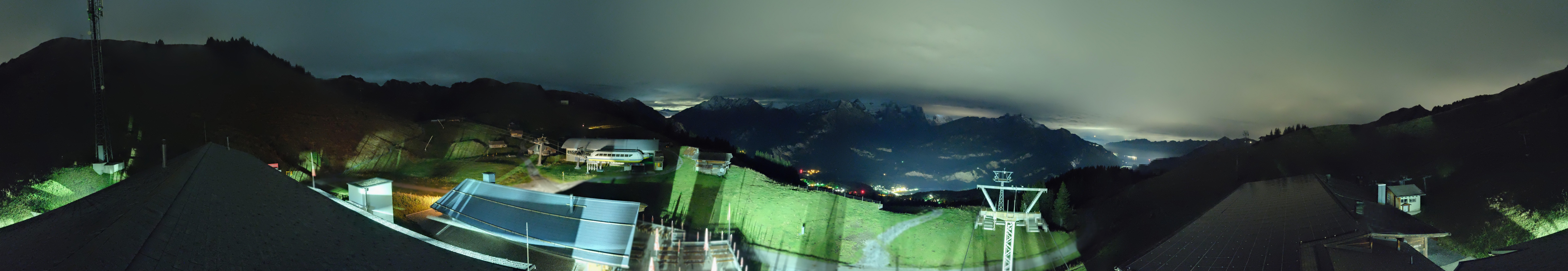 Archived image Webcam Roundshot Meiringen Hasliberg Mid-Station Kaeserstatt