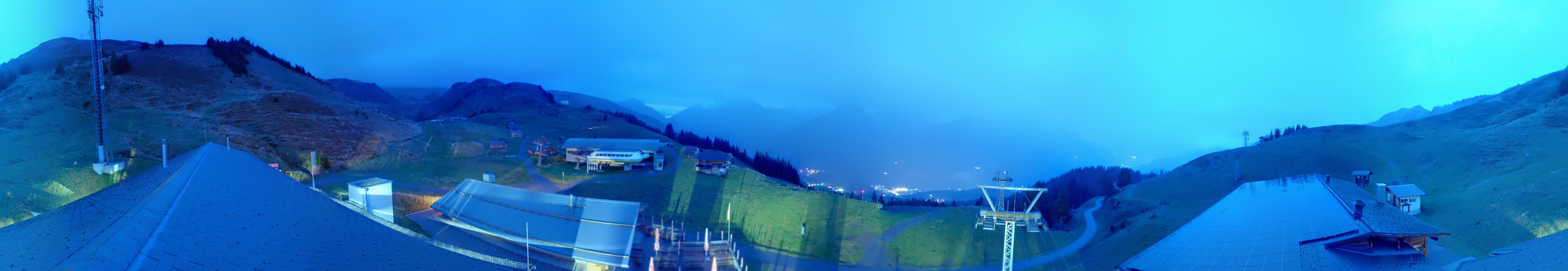 Archived image Webcam Roundshot Meiringen Hasliberg Mid-Station Kaeserstatt