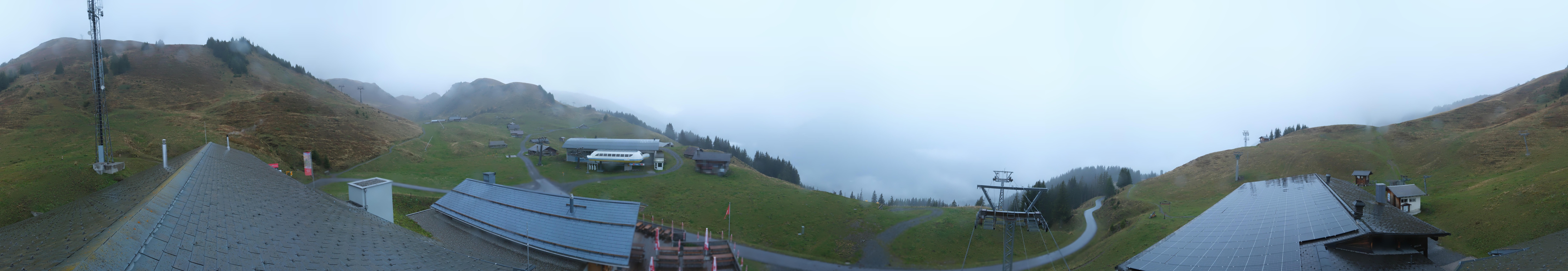 Archived image Webcam Roundshot Meiringen Hasliberg Mid-Station Kaeserstatt