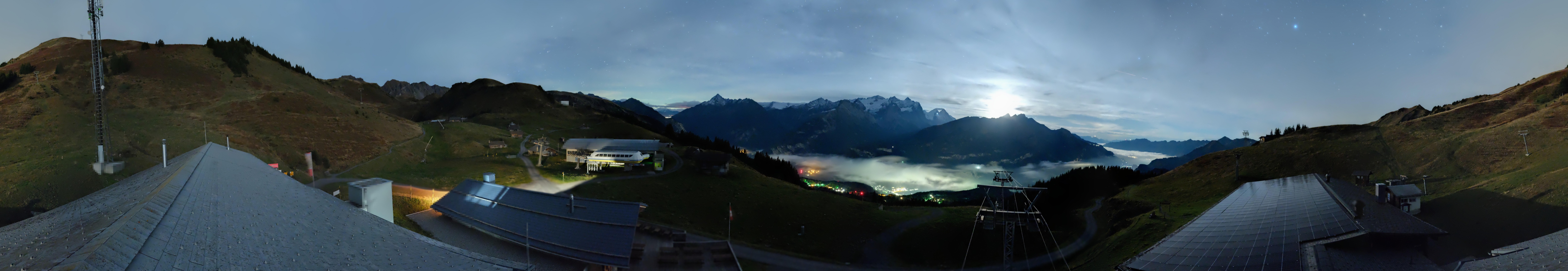 Archived image Webcam Roundshot Meiringen Hasliberg Mid-Station Kaeserstatt