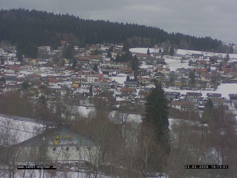 Archiv Foto Webcam Sankt Englmare Ortsblick