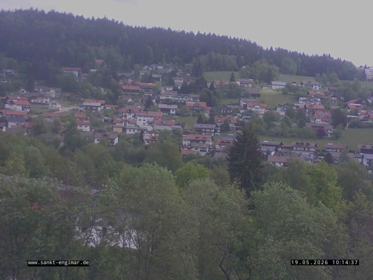 Archiv Foto Webcam Sankt Englmare Ortsblick