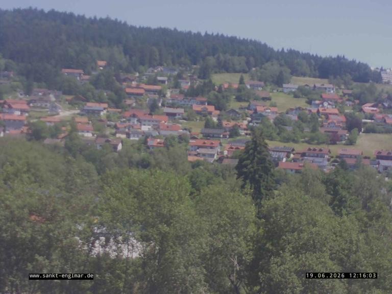 Archiv Foto Webcam Sankt Englmare Ortsblick