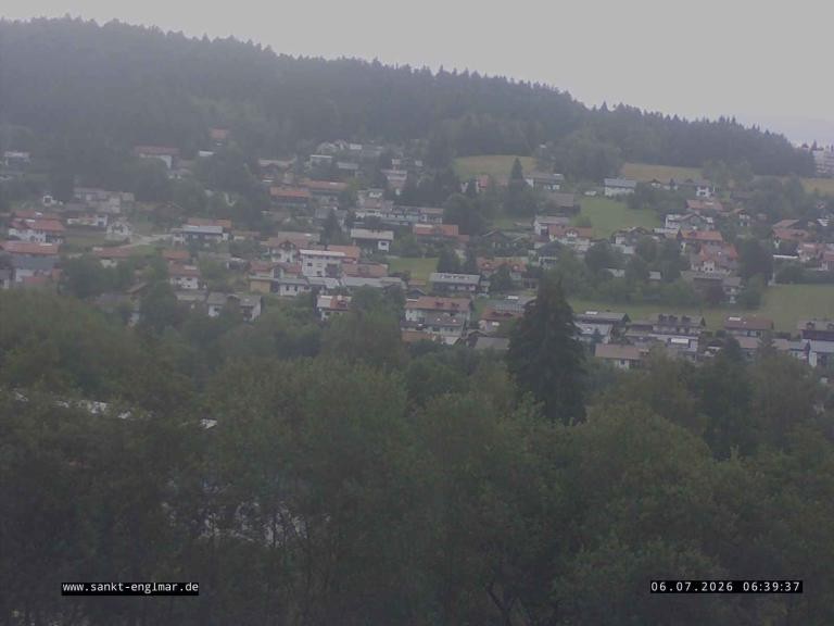 Archiv Foto Webcam Sankt Englmare Ortsblick