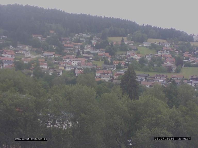 Archiv Foto Webcam Sankt Englmare Ortsblick