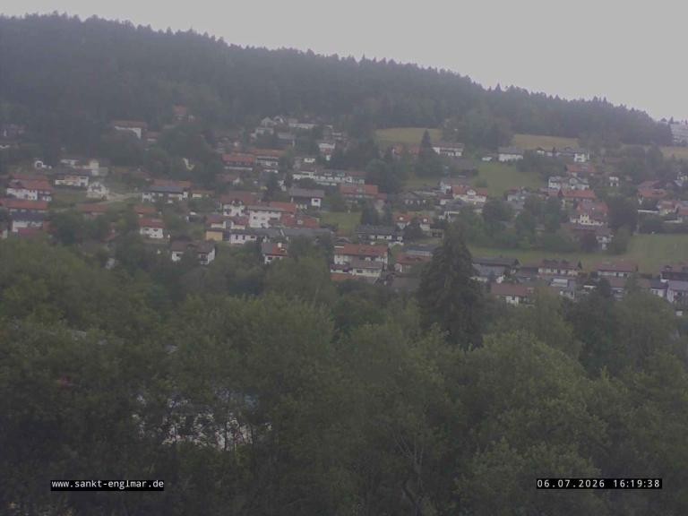 Archiv Foto Webcam Sankt Englmare Ortsblick
