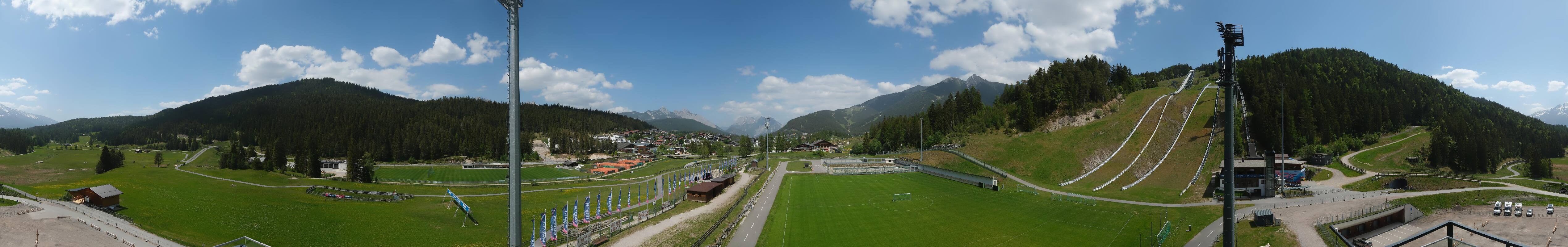 Archived image Webcam Biathlon Center Seefeld