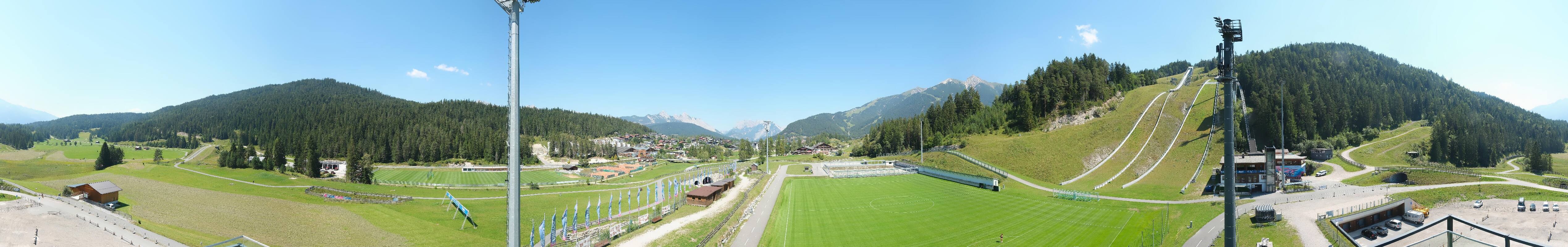 Archived image Webcam Biathlon Center Seefeld