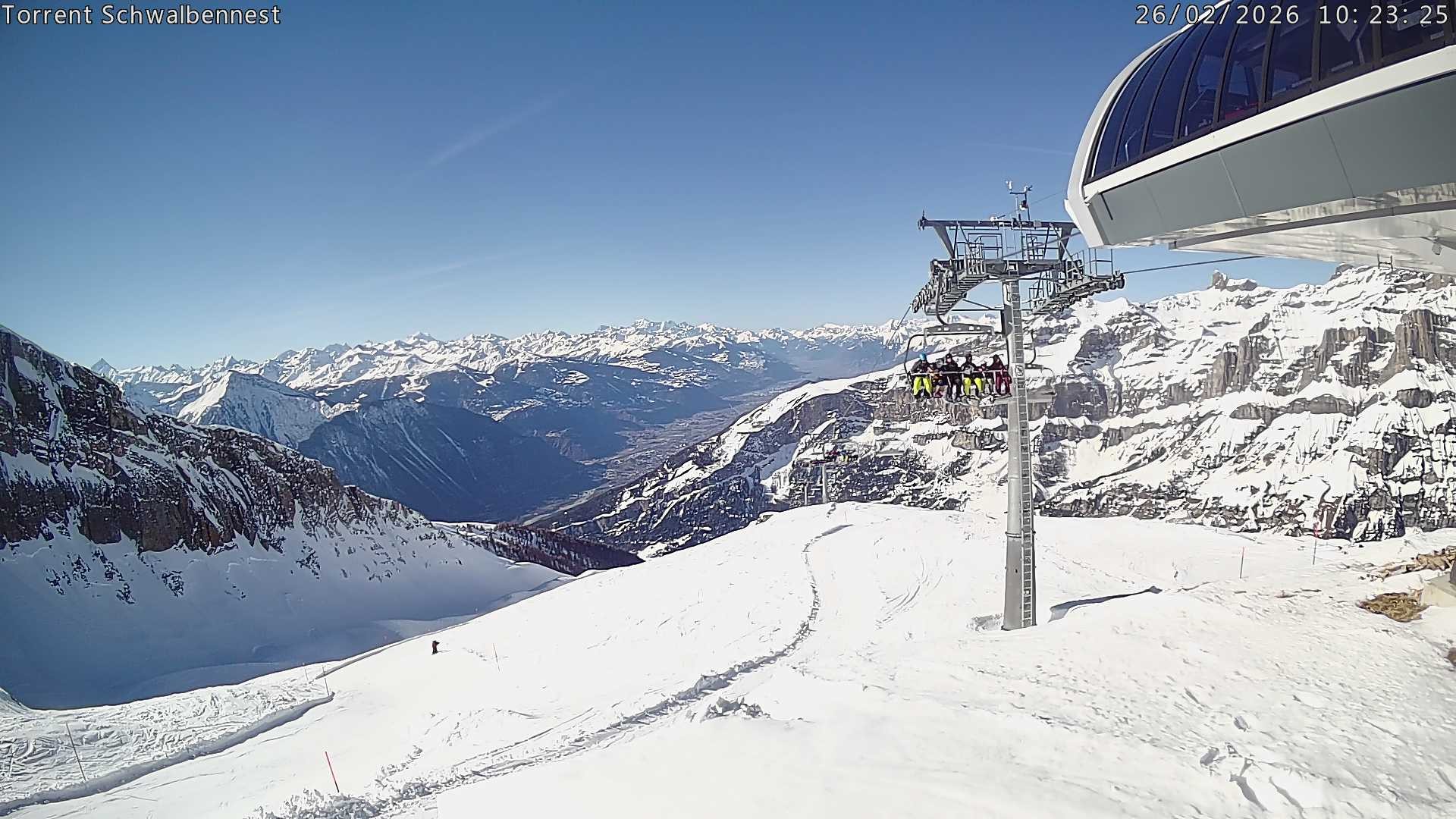 Archived image Webcam Schwalbennest- Leukerbad