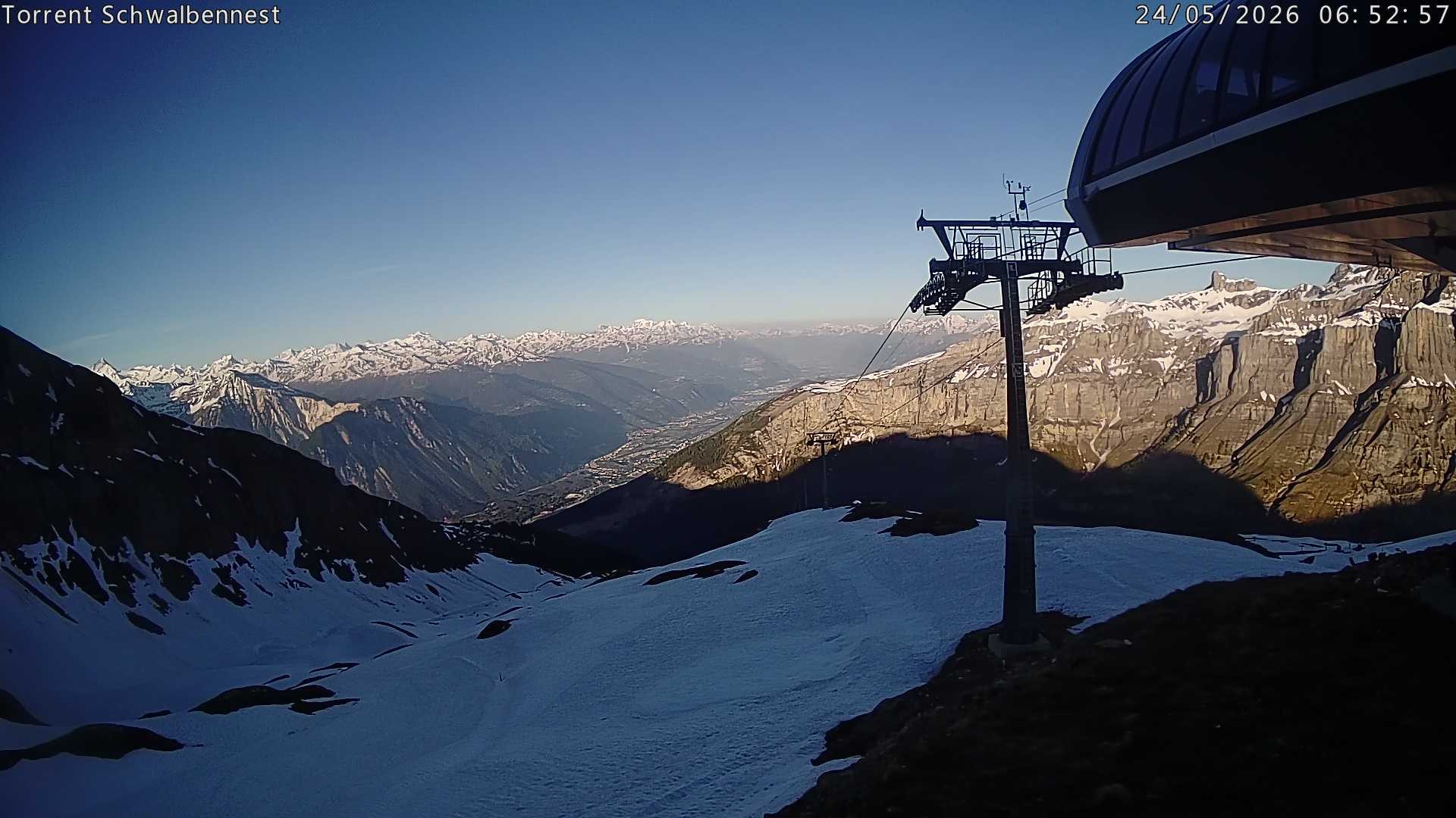 Archived image Webcam Schwalbennest- Leukerbad