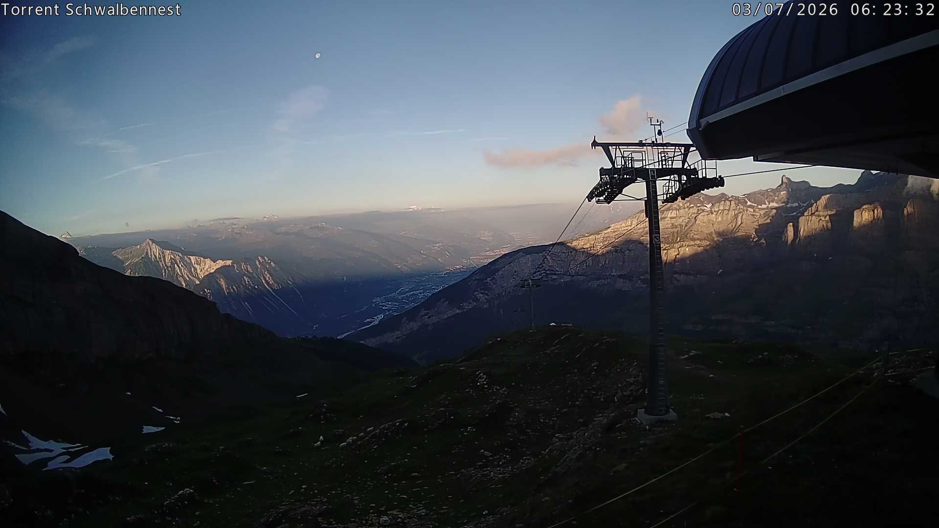 Archived image Webcam Schwalbennest- Leukerbad